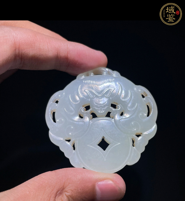 古玩玉器和田玉雕“福在眼前”佩真品鑒賞圖