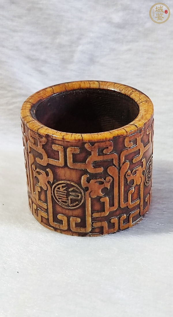 古玩字畫清代骨雕乾隆年制款班指真品鑒賞圖
