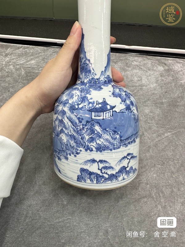 古玩陶瓷山水紋青花搖鈴尊真品鑒賞圖