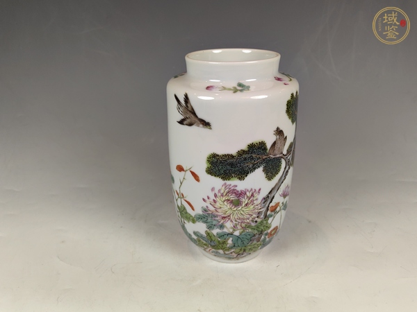 古玩陶瓷民國(guó)粉彩花卉鳥(niǎo)紋狀罐真品鑒賞圖