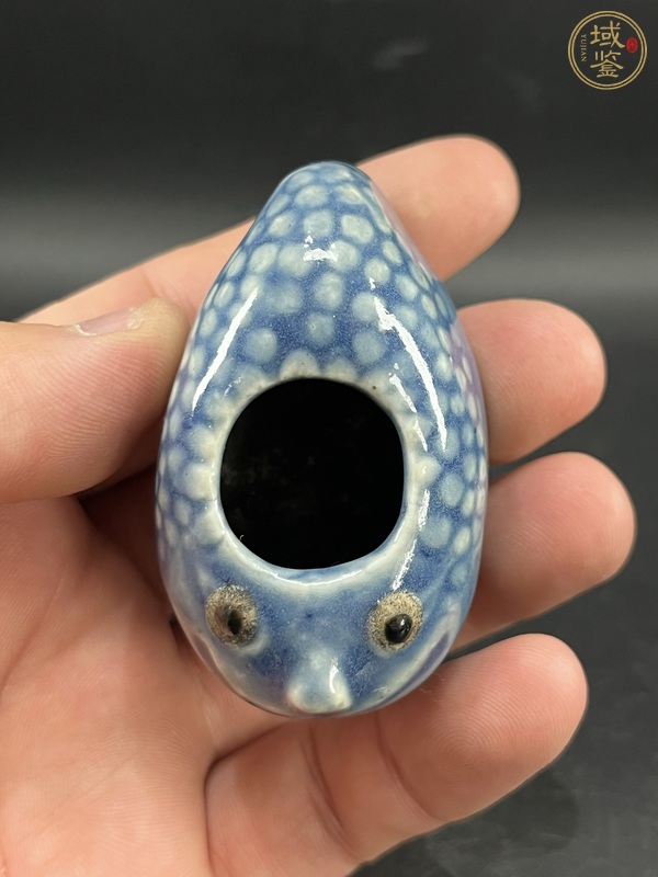 古玩陶瓷藍釉仿生瓷水盂真品鑒賞圖