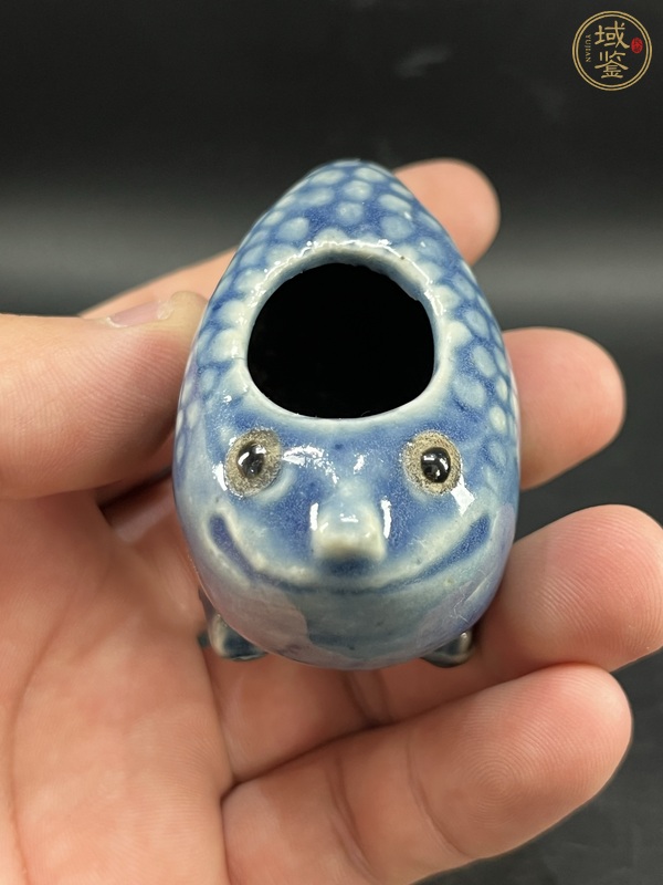 古玩陶瓷藍釉仿生瓷水盂真品鑒賞圖