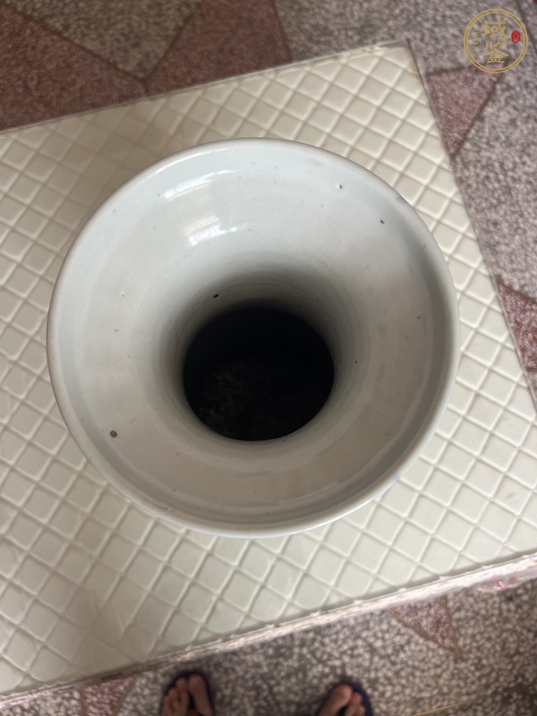 古玩陶瓷纏枝花囍字紋青花瓶真品鑒賞圖