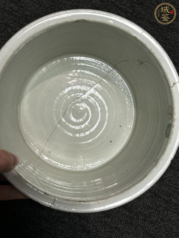 古玩陶瓷青花萬(wàn)壽圖三足筆筒真品鑒賞圖