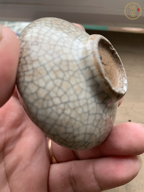 古玩陶瓷哥窯香爐真品鑒賞圖