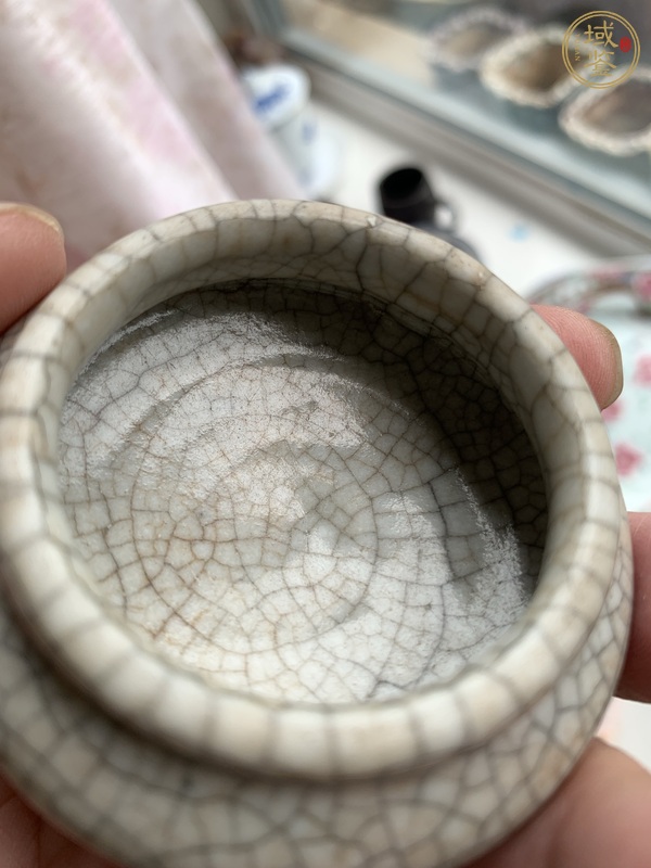 古玩陶瓷哥窯香爐真品鑒賞圖