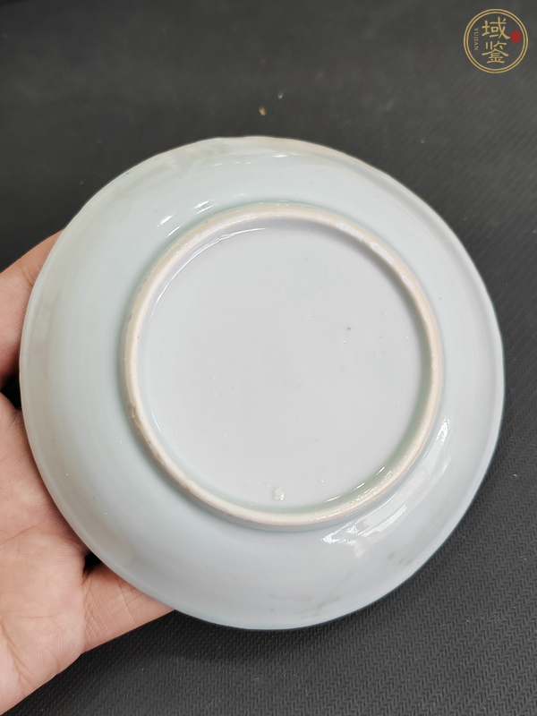 古玩陶瓷青花花卉紋盤真品鑒賞圖