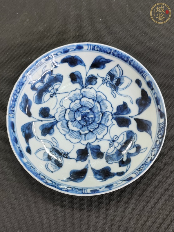 古玩陶瓷青花花卉紋盤真品鑒賞圖