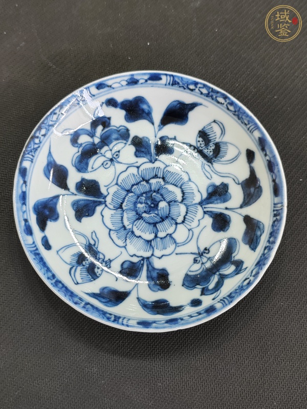 古玩陶瓷青花花卉紋盤真品鑒賞圖