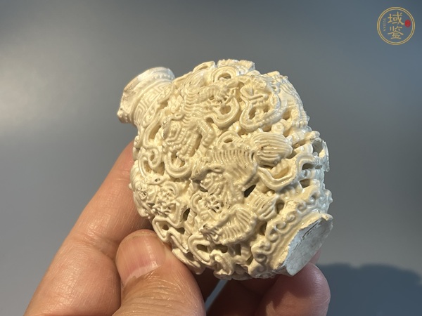 古玩陶瓷德化窯瓜棱瓶真品鑒賞圖