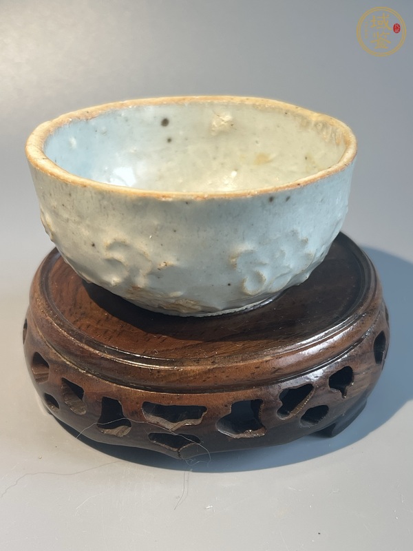 古玩樞府印花卉紋杯真品鑒賞圖