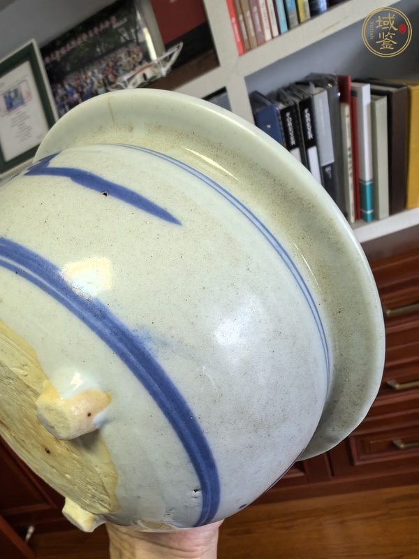 古玩陶瓷青花山水人物紋香爐真品鑒賞圖