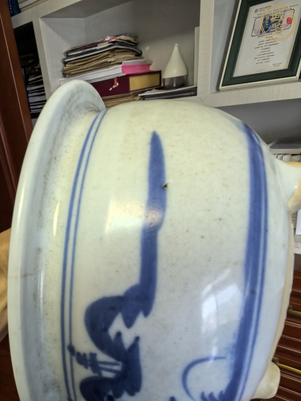 古玩陶瓷青花山水人物紋香爐真品鑒賞圖