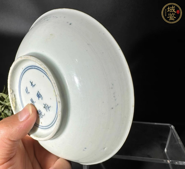 古玩陶瓷青花一葉知秋圖盤真品鑒賞圖