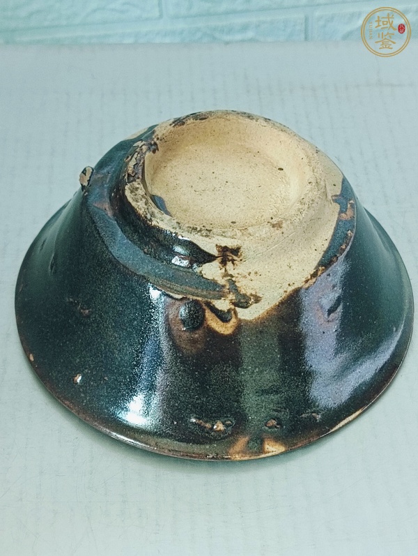 古玩陶瓷黑釉茶碗真品鑒賞圖
