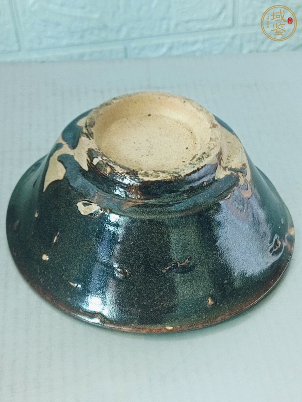 古玩陶瓷黑釉茶碗真品鑒賞圖
