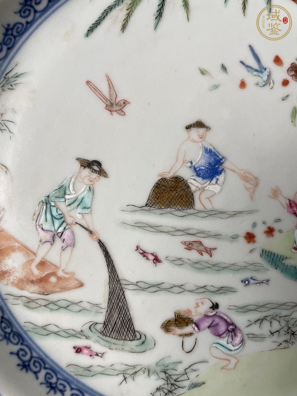 古玩陶瓷青花加彩漁家樂紋盤真品鑒賞圖