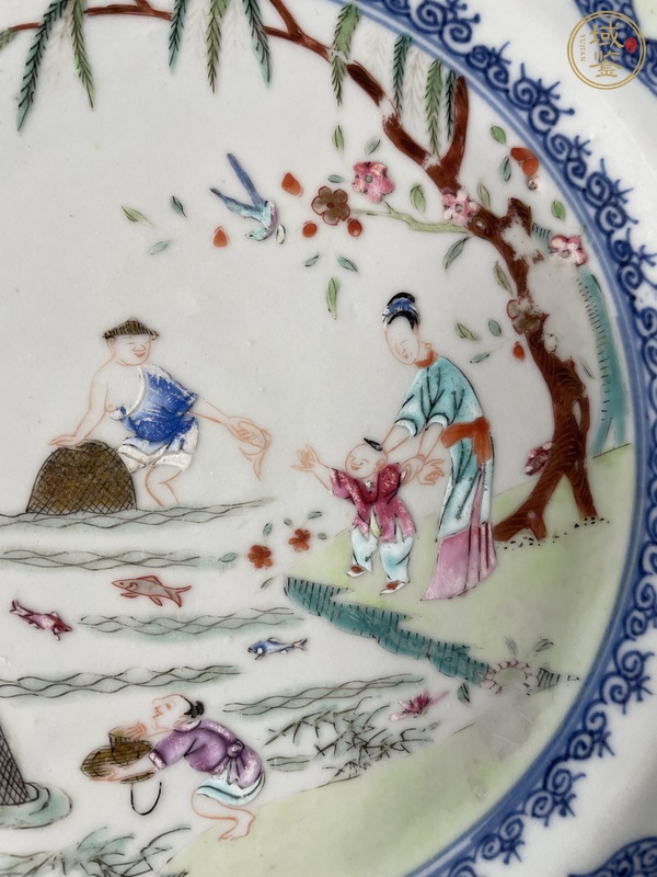 古玩陶瓷青花加彩漁家樂紋盤真品鑒賞圖