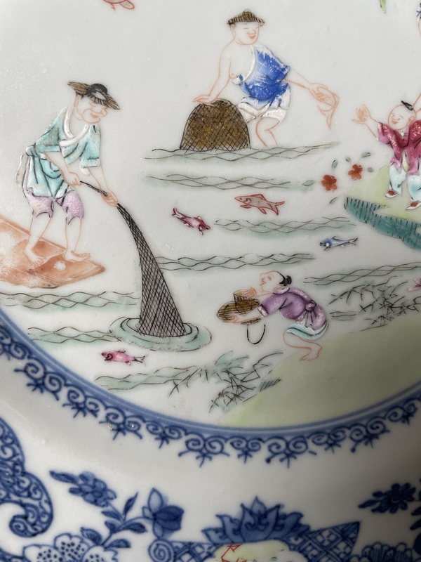 古玩陶瓷清代乾隆青花加彩漁家樂紋盤拍賣，當前價格3000元