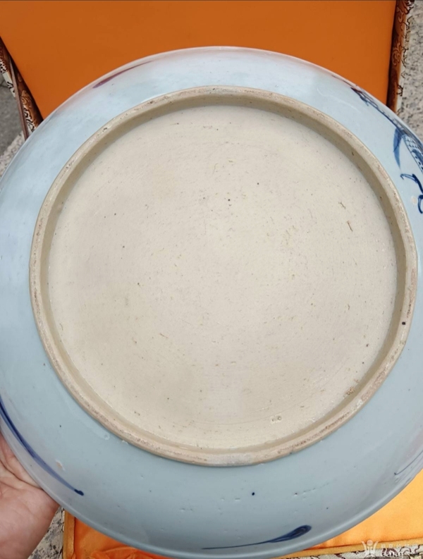 古玩陶瓷清早期雍乾過墻龍大盤拍賣，當(dāng)前價格9000元