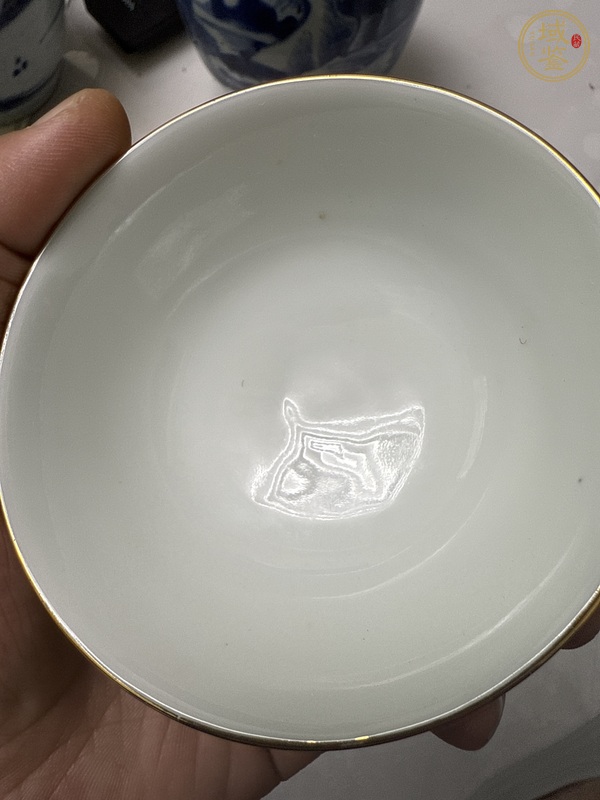 古玩陶瓷粉彩小碗真品鑒賞圖