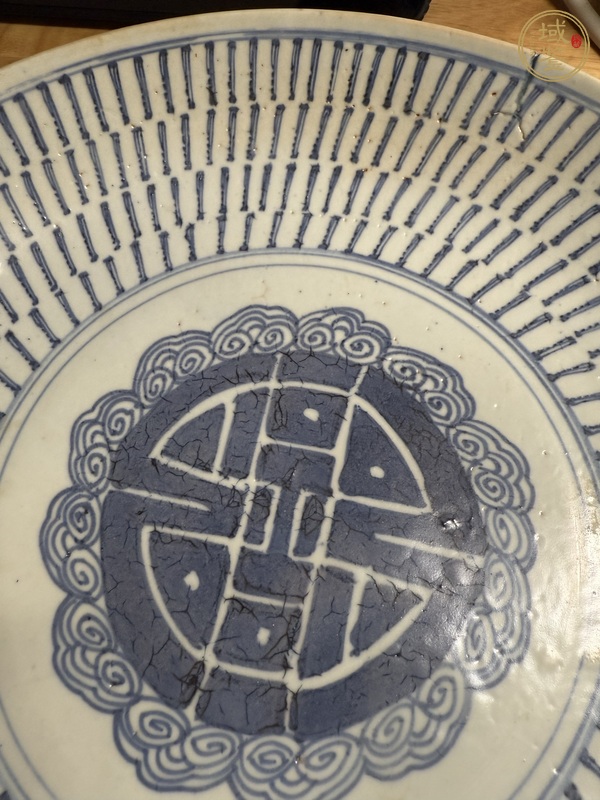 古玩陶瓷青花壽字紋盤真品鑒賞圖