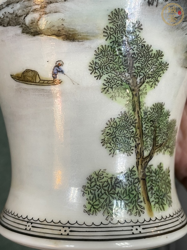 古玩陶瓷觀音瓶真品鑒賞圖