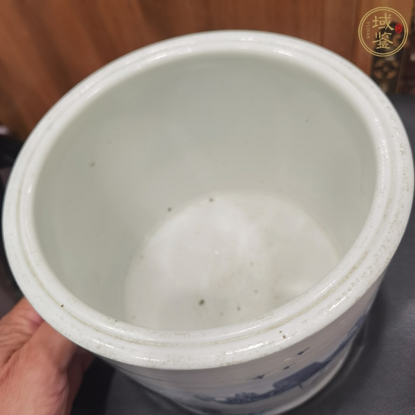 古玩清代中期青花漁家樂筆筒真品鑒賞圖