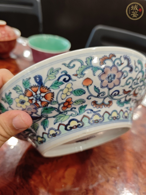 古玩斗彩八仙折腰碗真品鑒賞圖