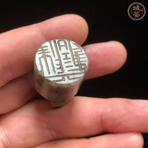 古玩玉器和田玉雕“獸鈕印章”真品鑒賞圖