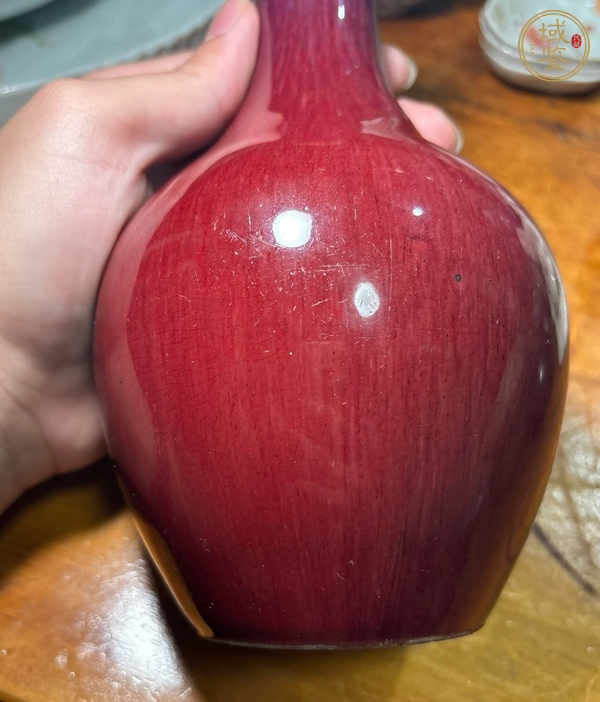 古玩陶瓷乾隆鈞紅釉窯變天球瓶真品鑒賞圖