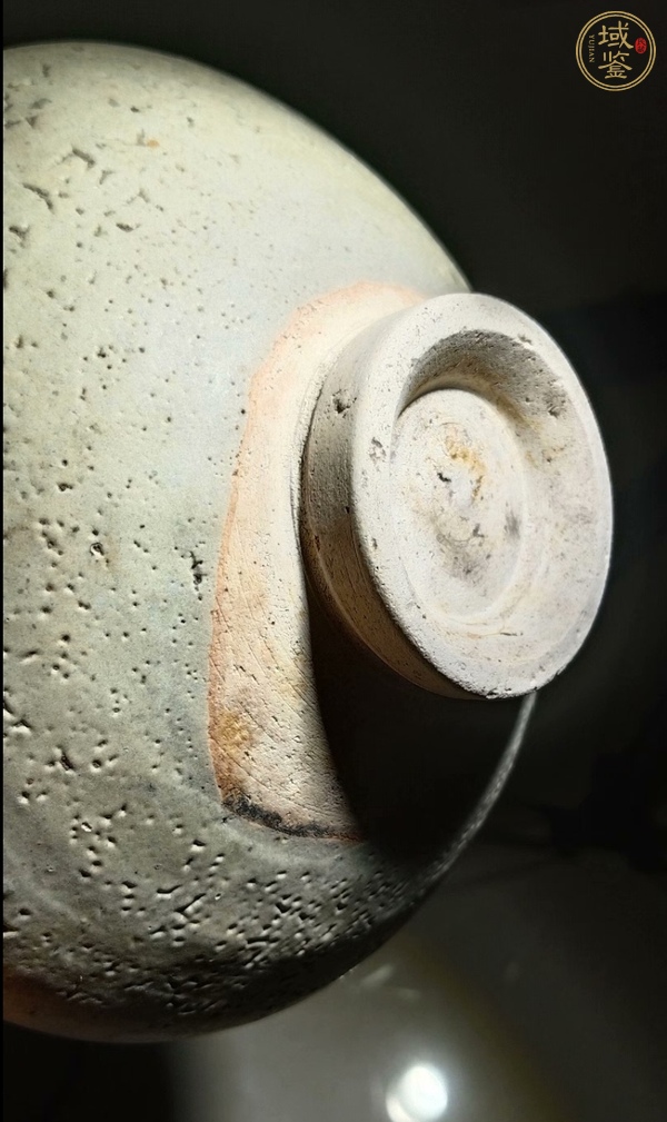 古玩陶瓷鈞窯月白釉大碗真品鑒賞圖