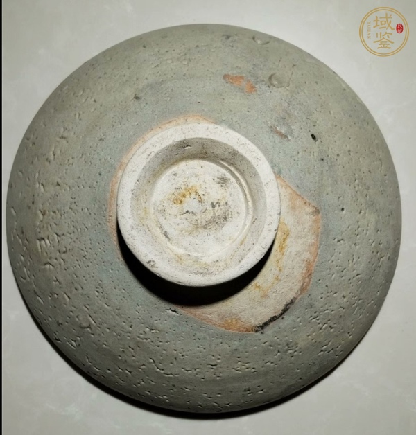 古玩陶瓷鈞窯月白釉大碗真品鑒賞圖