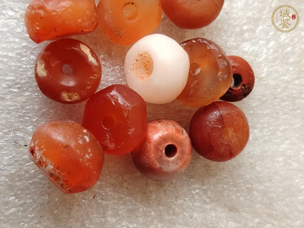 古玩玉器天然瑪瑙珠真品鑒賞圖