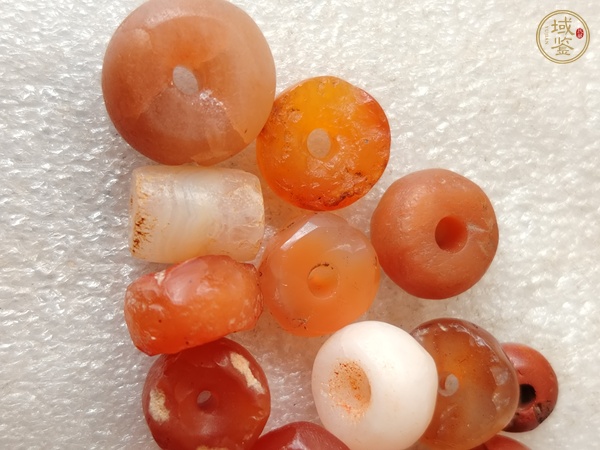 古玩玉器天然瑪瑙珠真品鑒賞圖