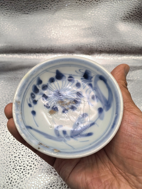 古玩陶瓷明代青花花卉紋盤拍賣,當前價格388元