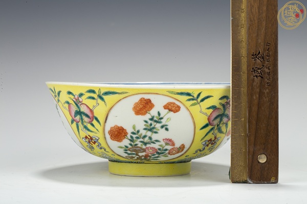 古玩青花粉彩碗真品鑒賞圖