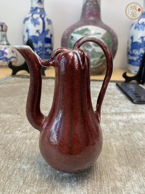 古玩陶瓷紅釉倒流壺真品鑒賞圖