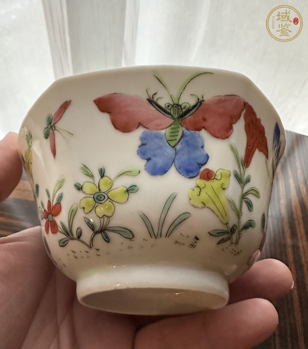 古玩陶瓷粉彩花卉碗真品鑒賞圖