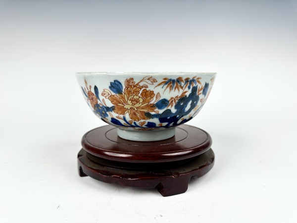 古玩嚴選清康熙·青花礬紅描金花卉碗拍賣，當前價格1440元