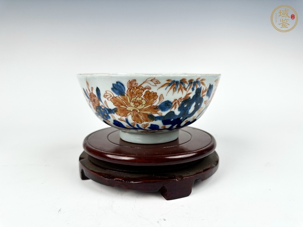 古玩陶瓷清康熙·青花礬紅描金花卉碗真品鑒賞圖