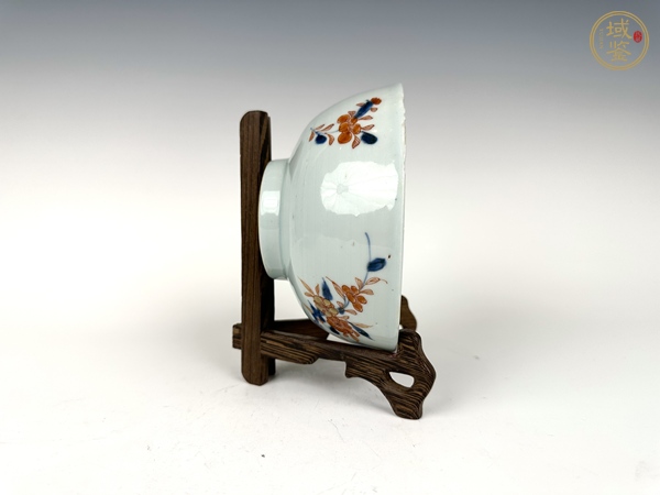 古玩陶瓷清康熙·青花礬紅描金花卉碗真品鑒賞圖