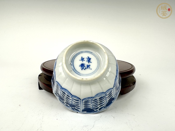 古玩陶瓷清光緒·青花花卉杯子真品鑒賞圖