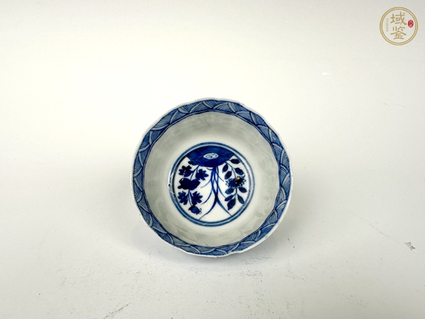 古玩陶瓷清光緒·青花花卉杯子真品鑒賞圖
