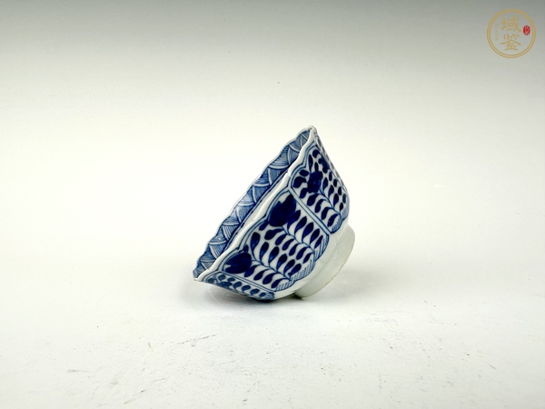 古玩陶瓷清光緒·青花花卉杯子真品鑒賞圖