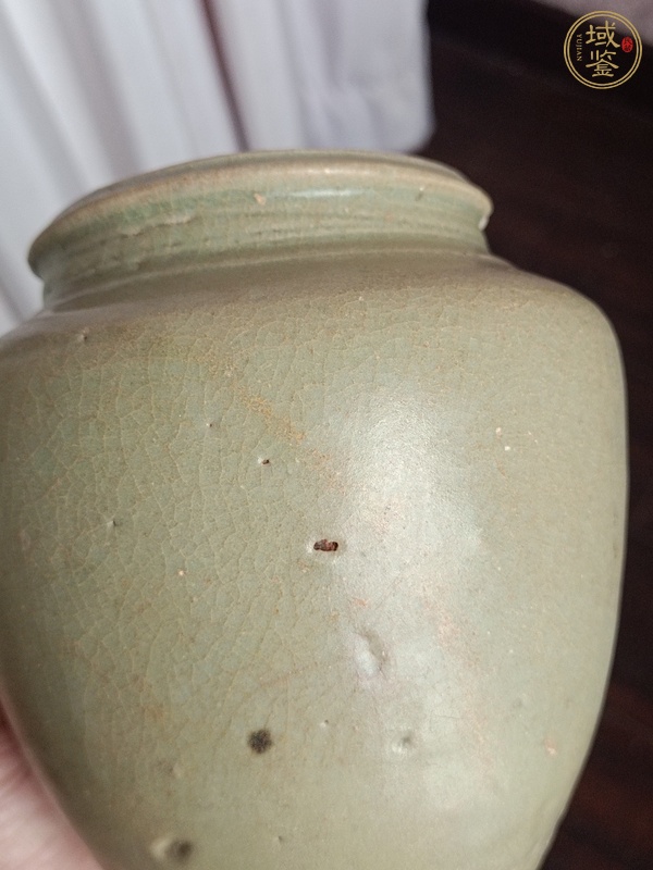 古玩陶瓷龍泉青瓷罐真品鑒賞圖