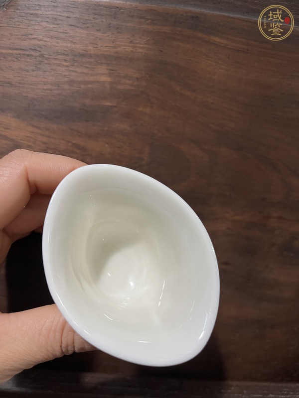 古玩陶瓷德化窯杯真品鑒賞圖