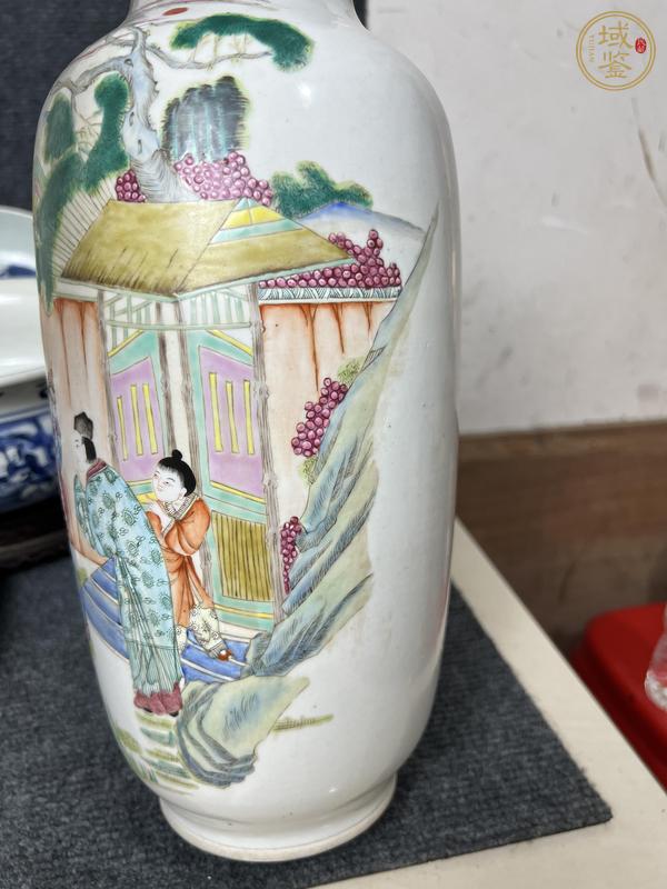 古玩陶瓷粉彩人物故事紋撇口瓶真品鑒賞圖