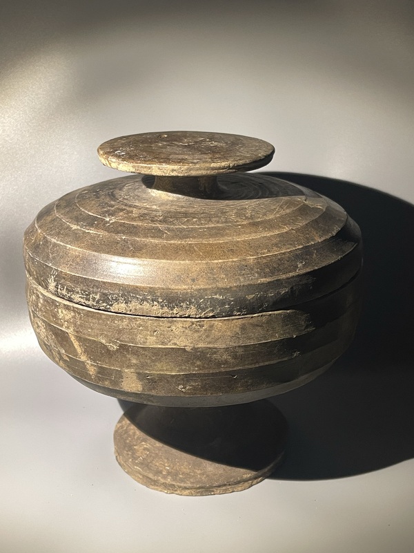 古玩陶瓷漢代灰陶豆拍賣，當(dāng)前價格750元