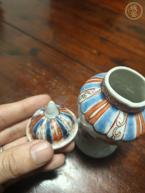 古玩陶瓷品種粉彩描金將軍改罐真品鑒賞圖
